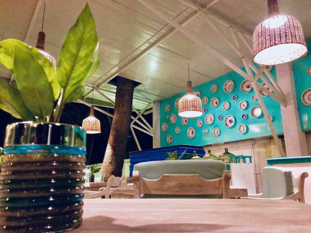 Mawella Beach Resort Tangalle Bagian luar foto